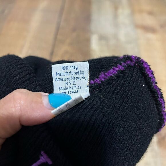 Vintage Disney Winnie the Pooh bear beanie hat 
One size - Picture 6 of 9